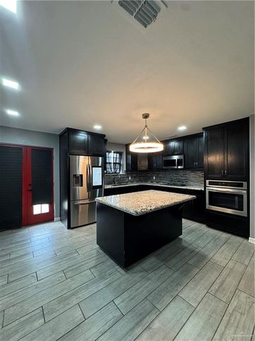 602 Pablo Street, Weslaco, TX 78599