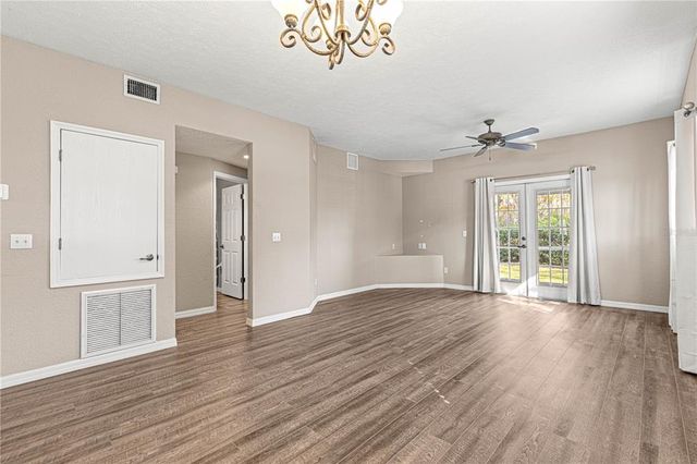 231 NE 28TH AVENUE 301, Ocala, FL 34470