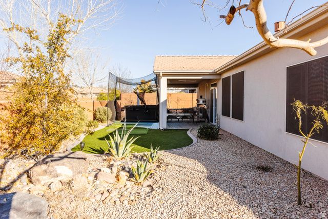 2714 W 220 N, Hurricane, UT 84737