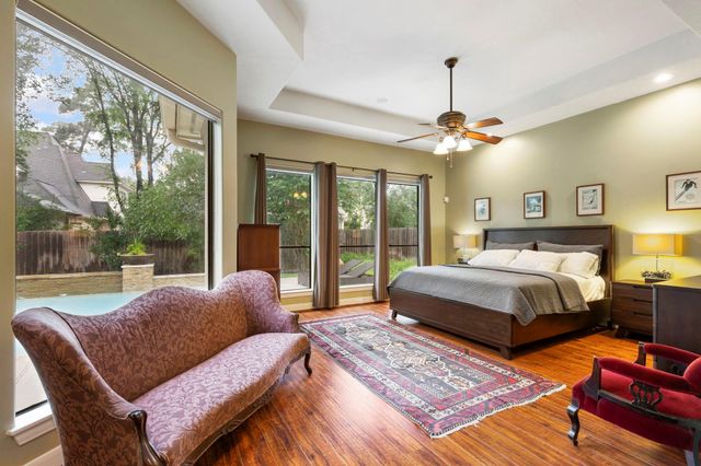 326 S Silvershire Circle, The Woodlands, TX 77381