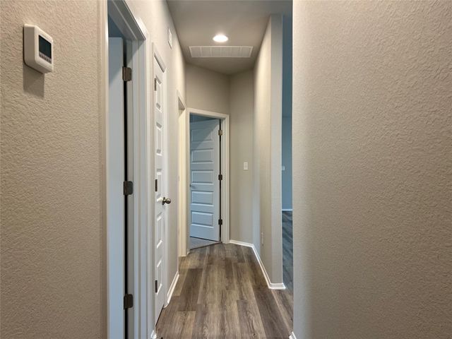 13 Bent Trail LN, Georgetown, TX 78628