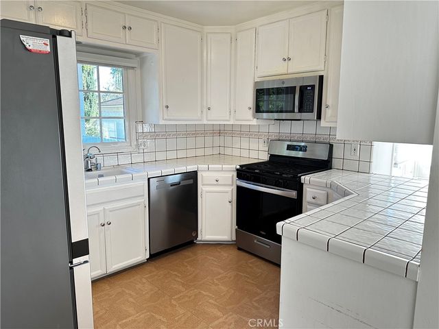 2900 Shakespeare Drive, San Marino, CA 91108