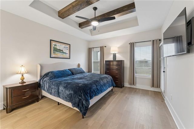 792 NE Algonquin Street, Lee's Summit, MO 64064