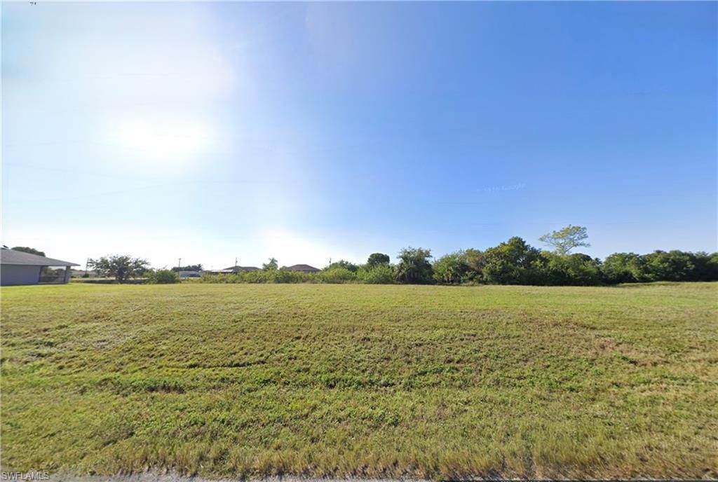 1212 NE 12th ST, CAPE CORAL, FL 33909 — photo 2