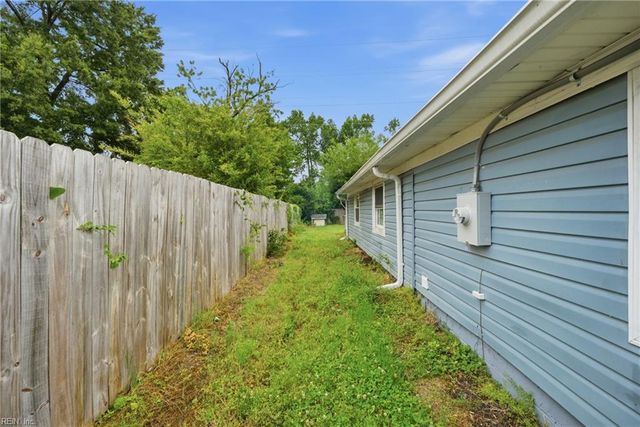 218 Bradford AVE, Norfolk, VA 23505