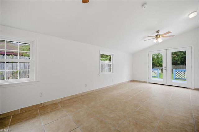 218 Bradford AVE, Norfolk, VA 23505