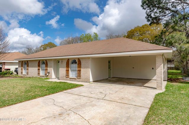 209 Driftwood Drive, Lafayette, LA 70503