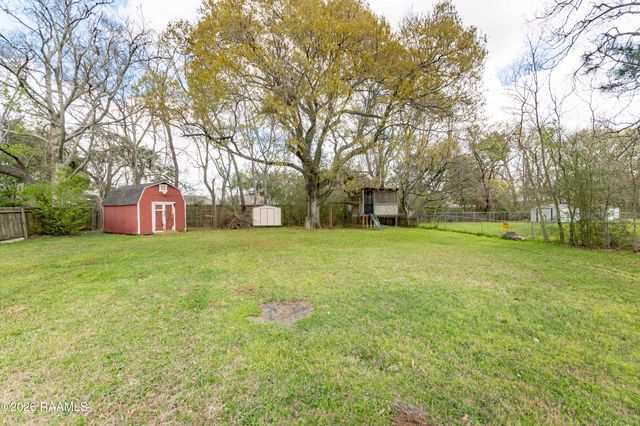 209 Driftwood Drive, Lafayette, LA 70503