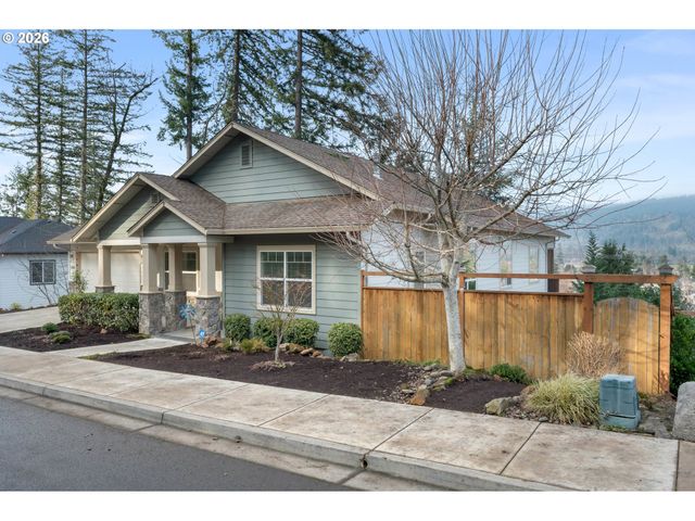 3488 RIVER HEIGHTS Dr, Springfield, OR 97477