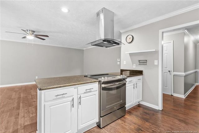 203 Drew Street, Raeford, NC 28376