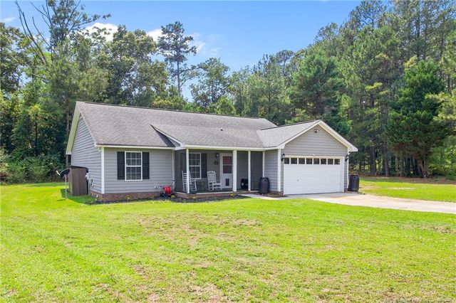 203 Drew Street, Raeford, NC 28376