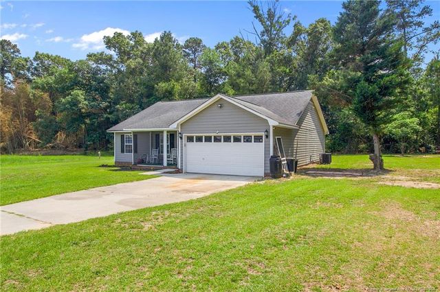 203 Drew Street, Raeford, NC 28376