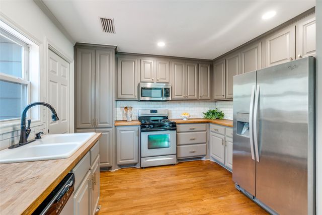 9039 Redondo Drive, Dallas, TX 75218