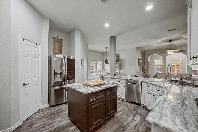 28411 Peper Hollow Lane, Spring, TX 77386