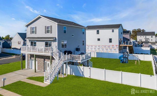 607 BAY Avenue, Union Beach, NJ 07735