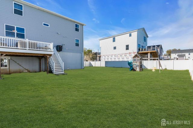 607 BAY Avenue, Union Beach, NJ 07735