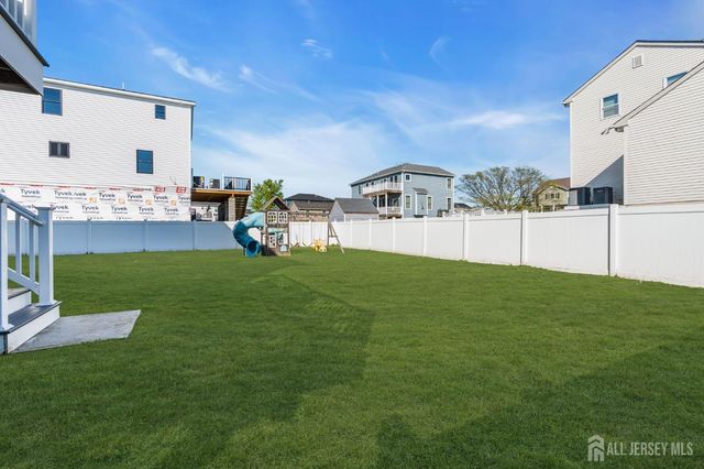 607 BAY Avenue, Union Beach, NJ 07735