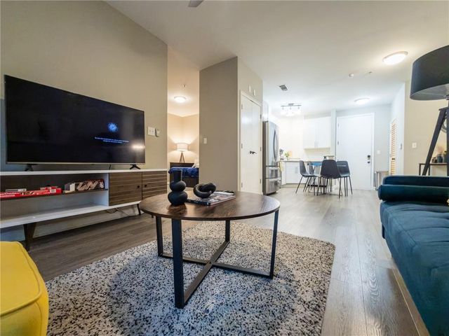 898 Oak Street SW 1211, Atlanta, GA 30310