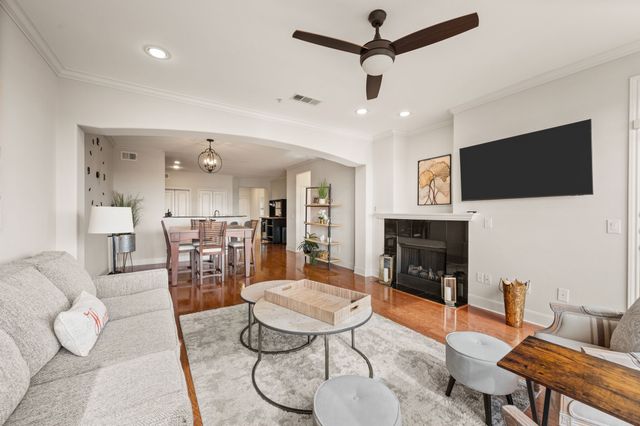 500 Waters Edge Drive 137, Lake Dallas, TX 75065