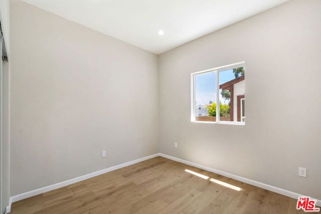 120 W Ellis Avenue, Inglewood, CA 90302