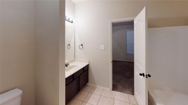 305 Orbit Drive, Lavon, TX 75166