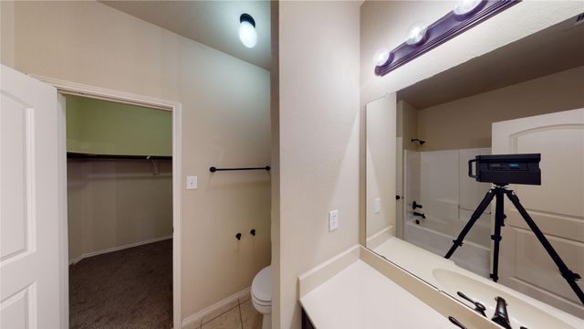 305 Orbit Drive, Lavon, TX 75166