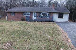 5421 Yale DR, Salem, VA 24153