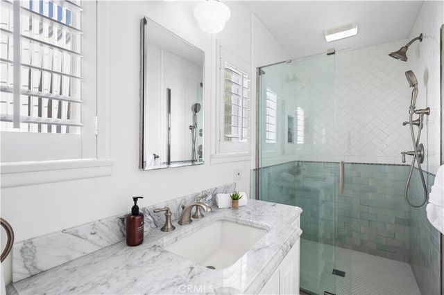 500 Acacia, Corona Del Mar, CA 92625