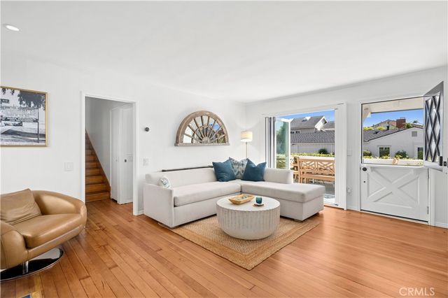 500 Acacia, Corona Del Mar, CA 92625