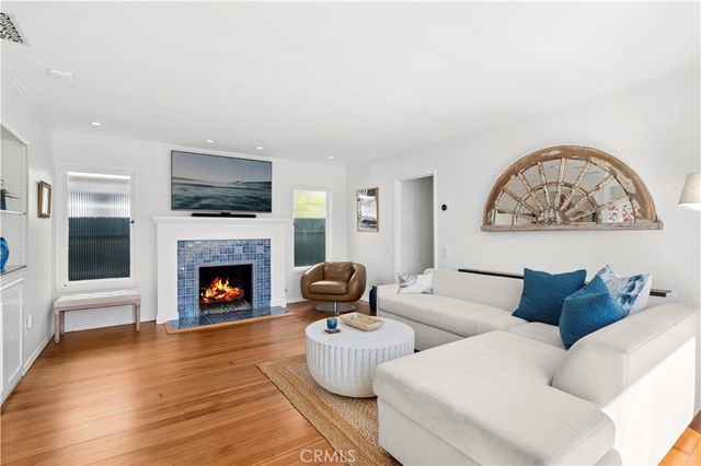 500 Acacia, Corona Del Mar, CA 92625