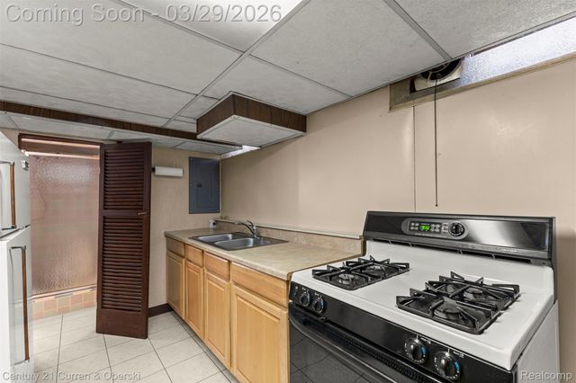 3575 Furgerson Street, Melvindale, MI 48122