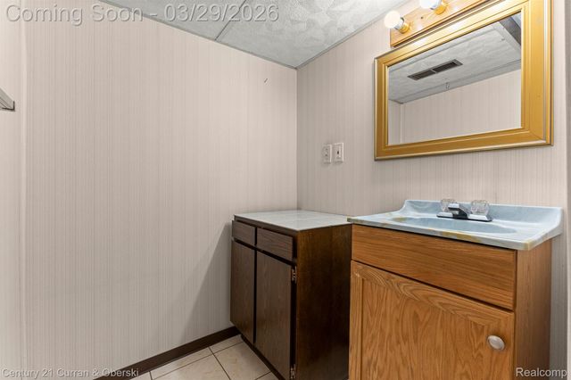 3575 Furgerson Street, Melvindale, MI 48122