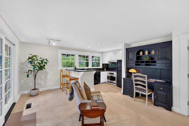 52 Hernandez Avenue, Los Gatos, CA 95030