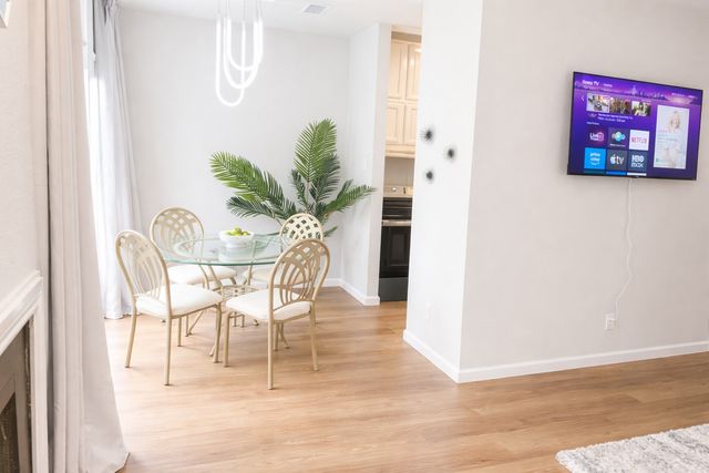 5620 Live Oak Street 201, Dallas, TX 75206