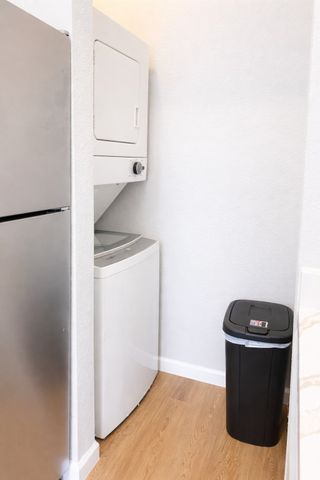 5620 Live Oak Street 201, Dallas, TX 75206