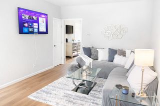 5620 Live Oak Street 201, Dallas, TX 75206