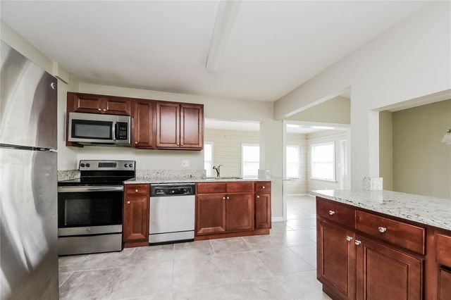 713 E FLAG WAY, Kissimmee, FL 34759