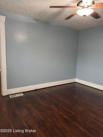 216 N 25th St, Louisville, KY 40212