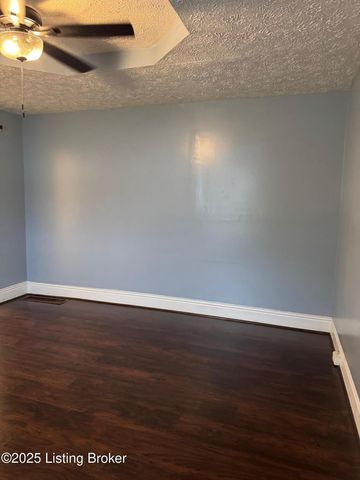 216 N 25th St, Louisville, KY 40212