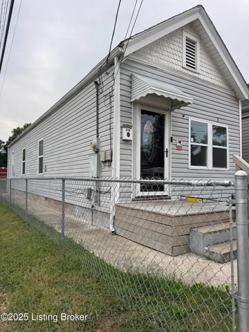 216 N 25th St, Louisville, KY 40212
