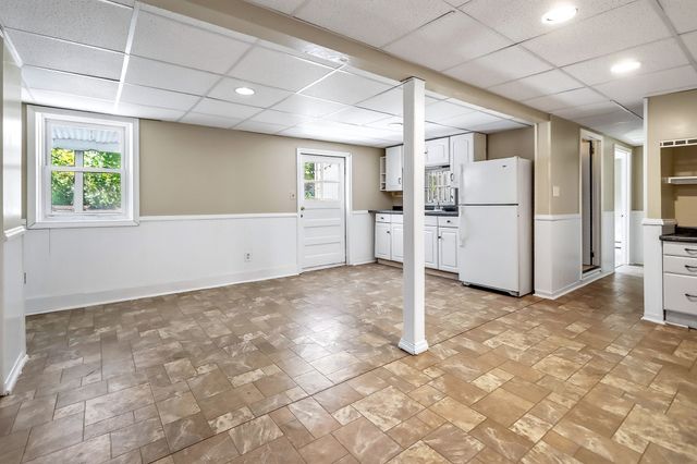32 Winter St, Marlborough, MA 01752