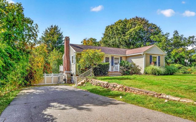 32 Winter St, Marlborough, MA 01752