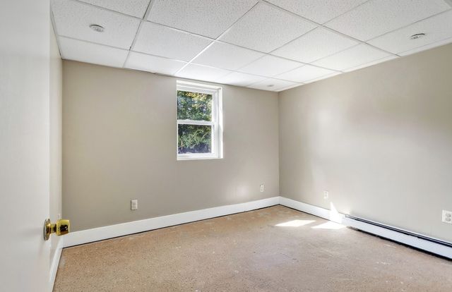32 Winter St, Marlborough, MA 01752