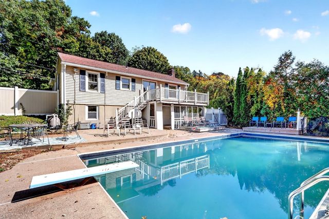 32 Winter St, Marlborough, MA 01752