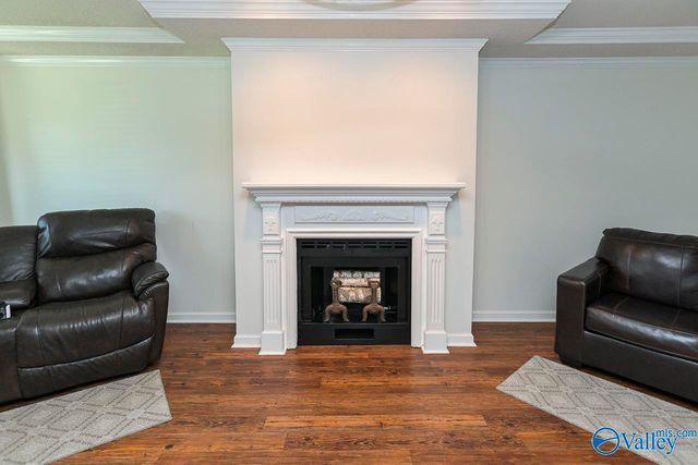 301 Woodridge Drive SW, Decatur, AL 35601