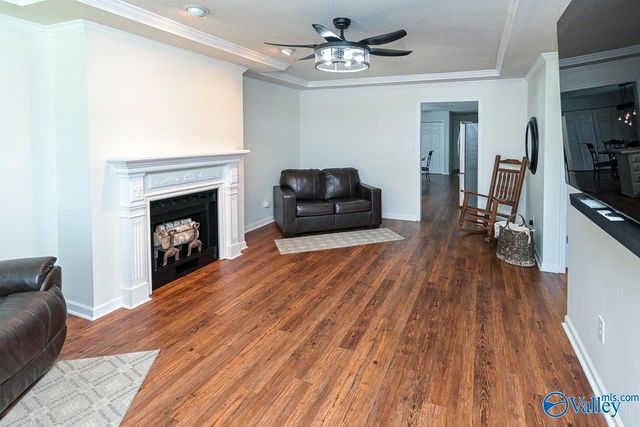 301 Woodridge Drive SW, Decatur, AL 35601