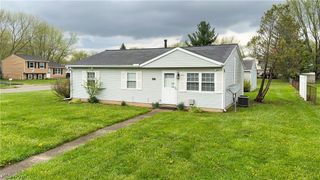 9841 Green Drive, Windham, OH 44288