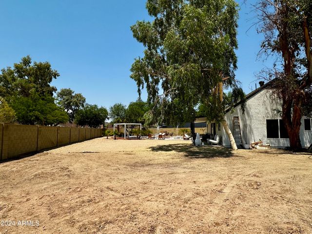 4528 W Kristal Way, Glendale, AZ 85308