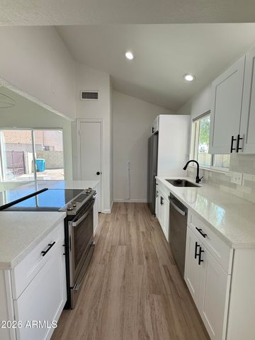 4528 W Kristal Way, Glendale, AZ 85308