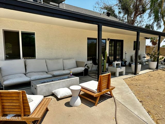 4528 W Kristal Way, Glendale, AZ 85308